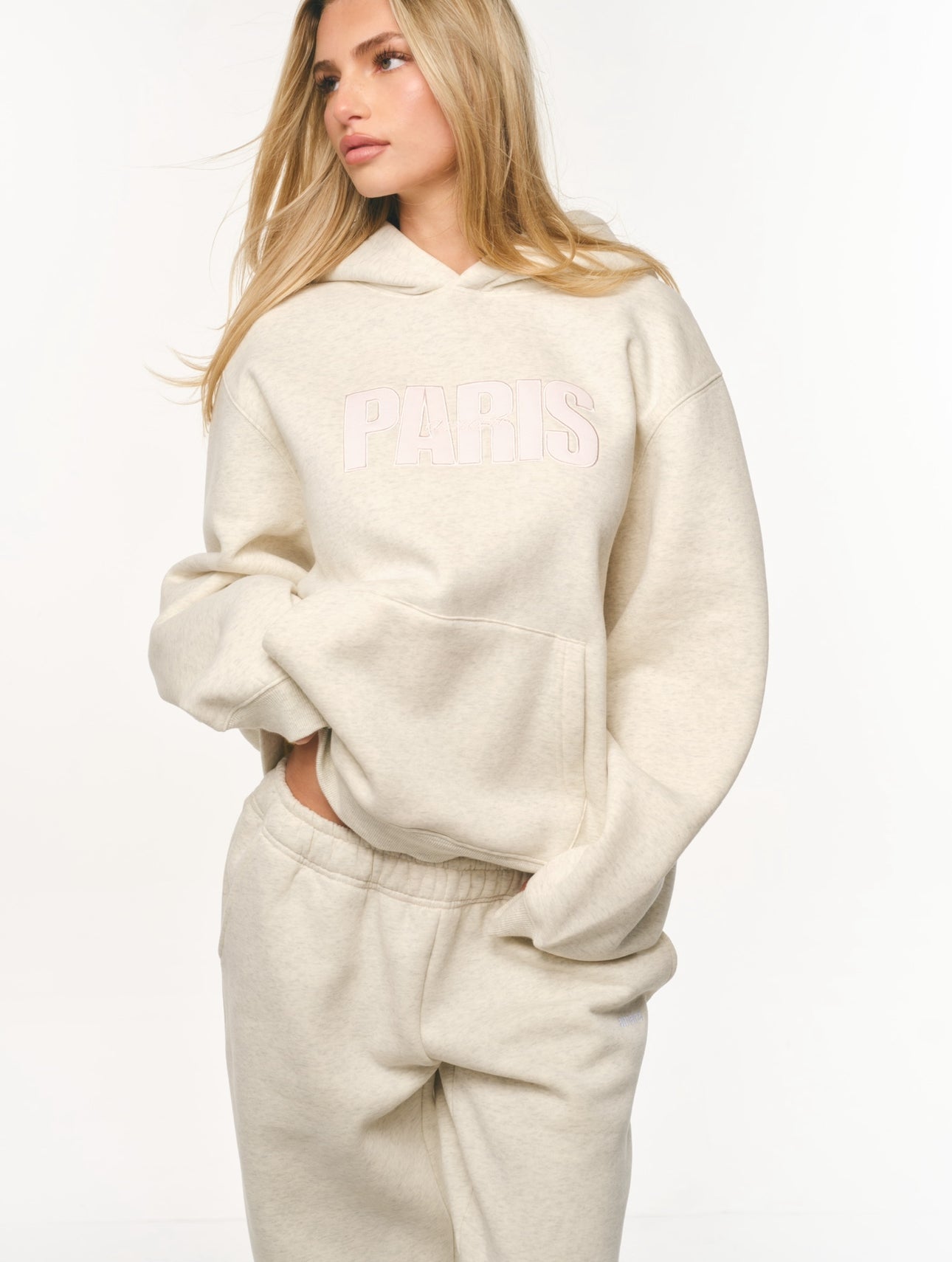 PARIS SWEAT À CAPUCHE (ROSE PIVOINE)