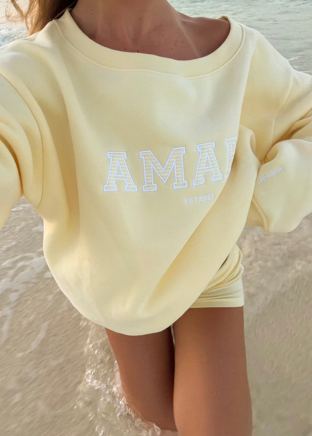 LUCKY GIRL. SWEAT ÉPAULES DÉNUDÉES (JAUNE BANANE)