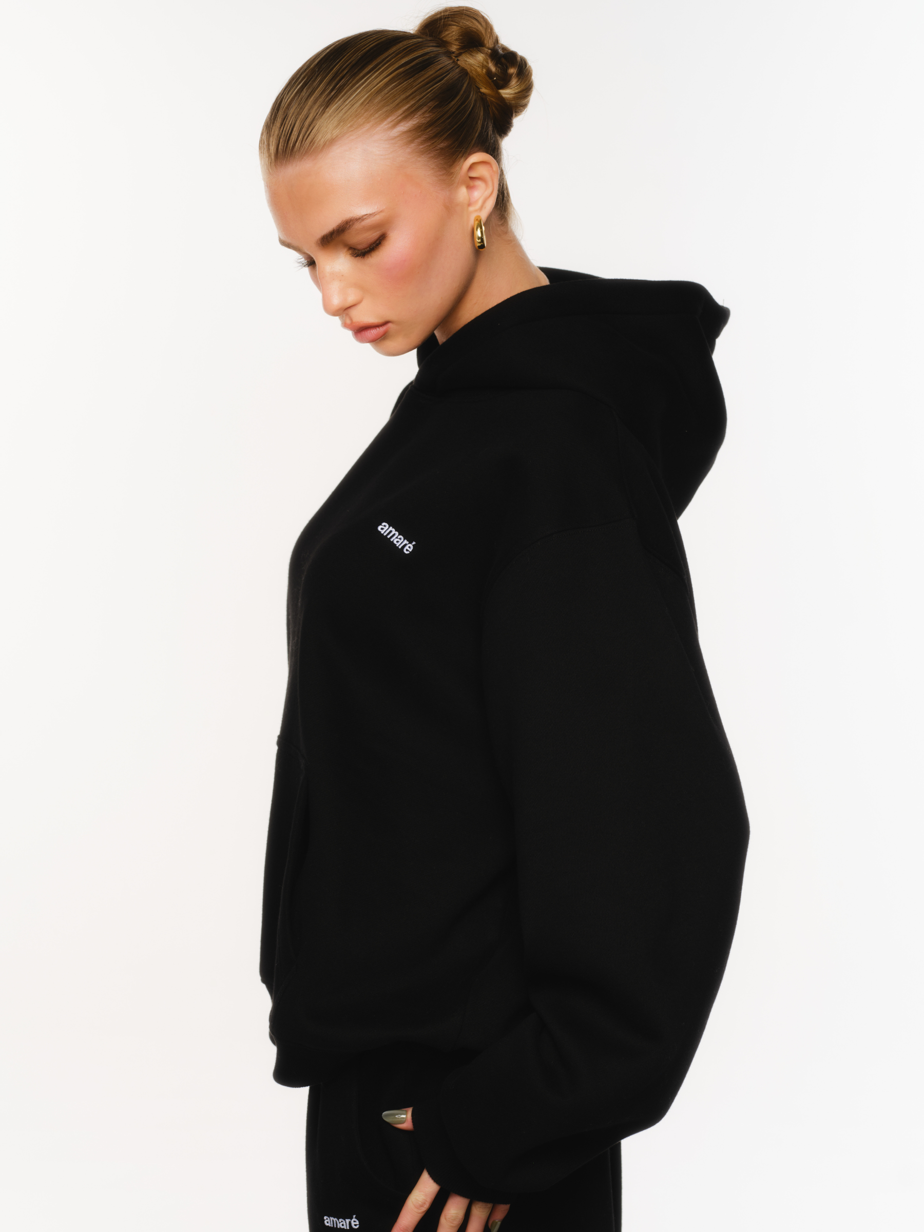SIGNATURE SWEAT À CAPUCHE (NOIR)