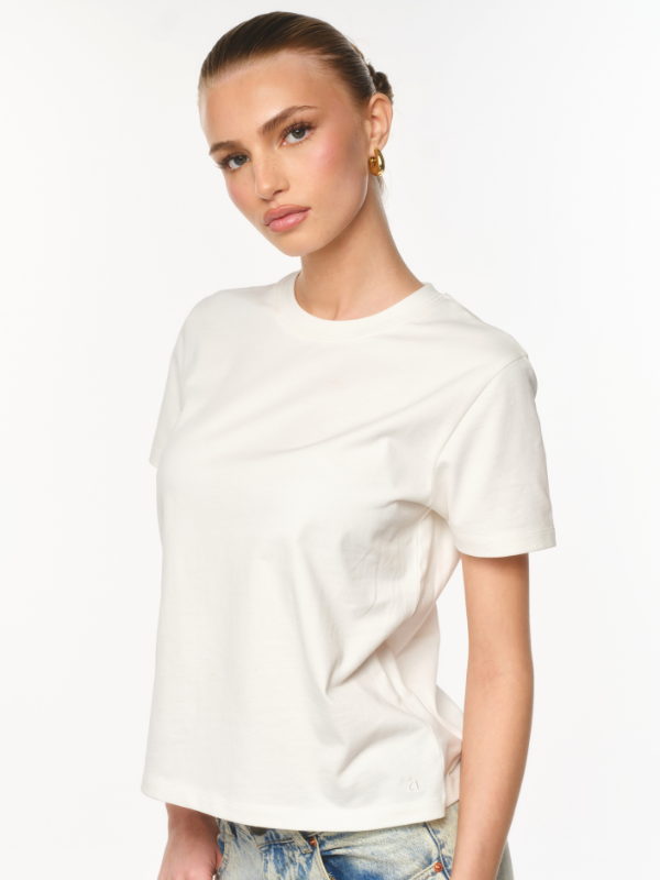 SIGNATURE T-SHIRT (BLANC CASSÉ)
