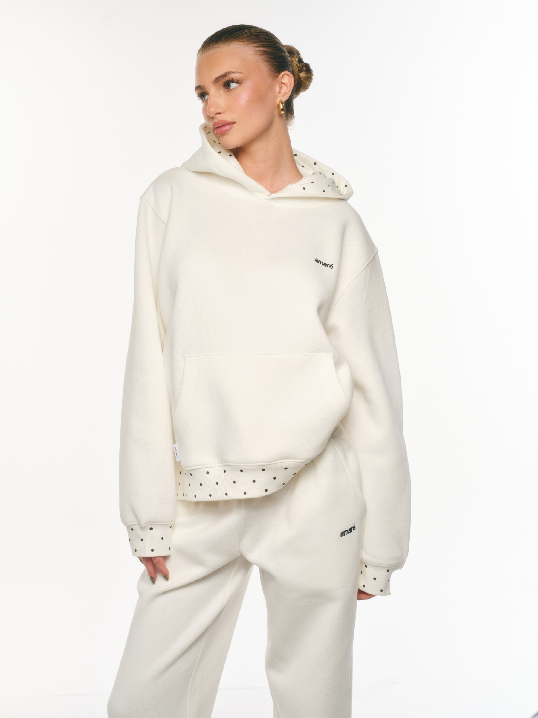 POLKA DOT SWEAT À CAPUCHE (BLANC CASSÉ)